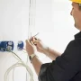 Guia completo quando chamar um eletricista em São Paulo 24 horas e como evitar riscos